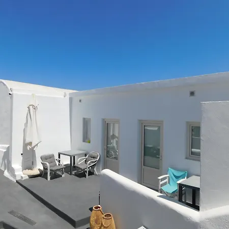 Unique * Fira (Santorini)